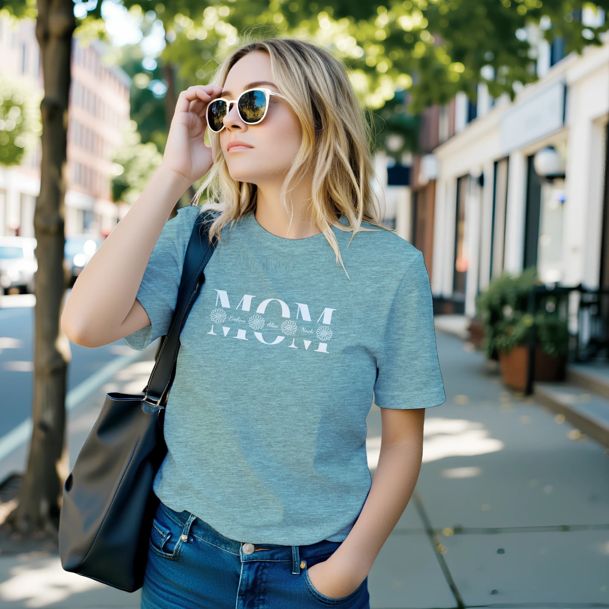 Personalized MOM T-Shirt with Kids Names - Custom Mom Tee - Zoia Books
