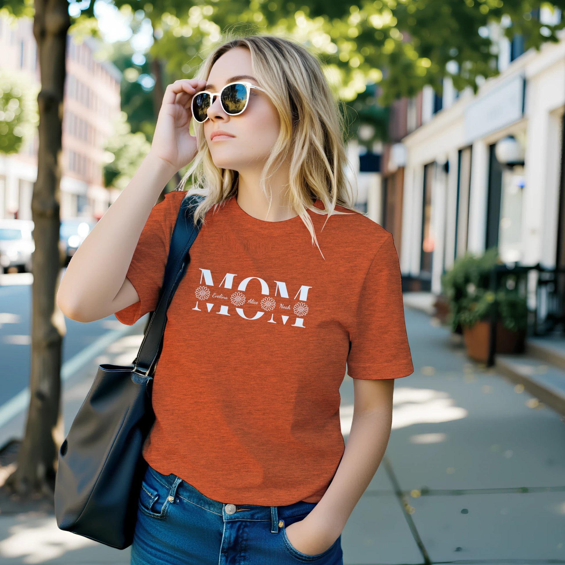 Personalized MOM T-Shirt with Kids Names - Custom Mom Tee - Zoia Books